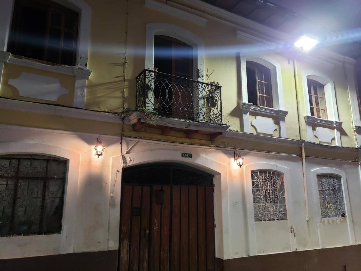 Casa Vieja Del Centro Historico Apartment Quito Exterior foto