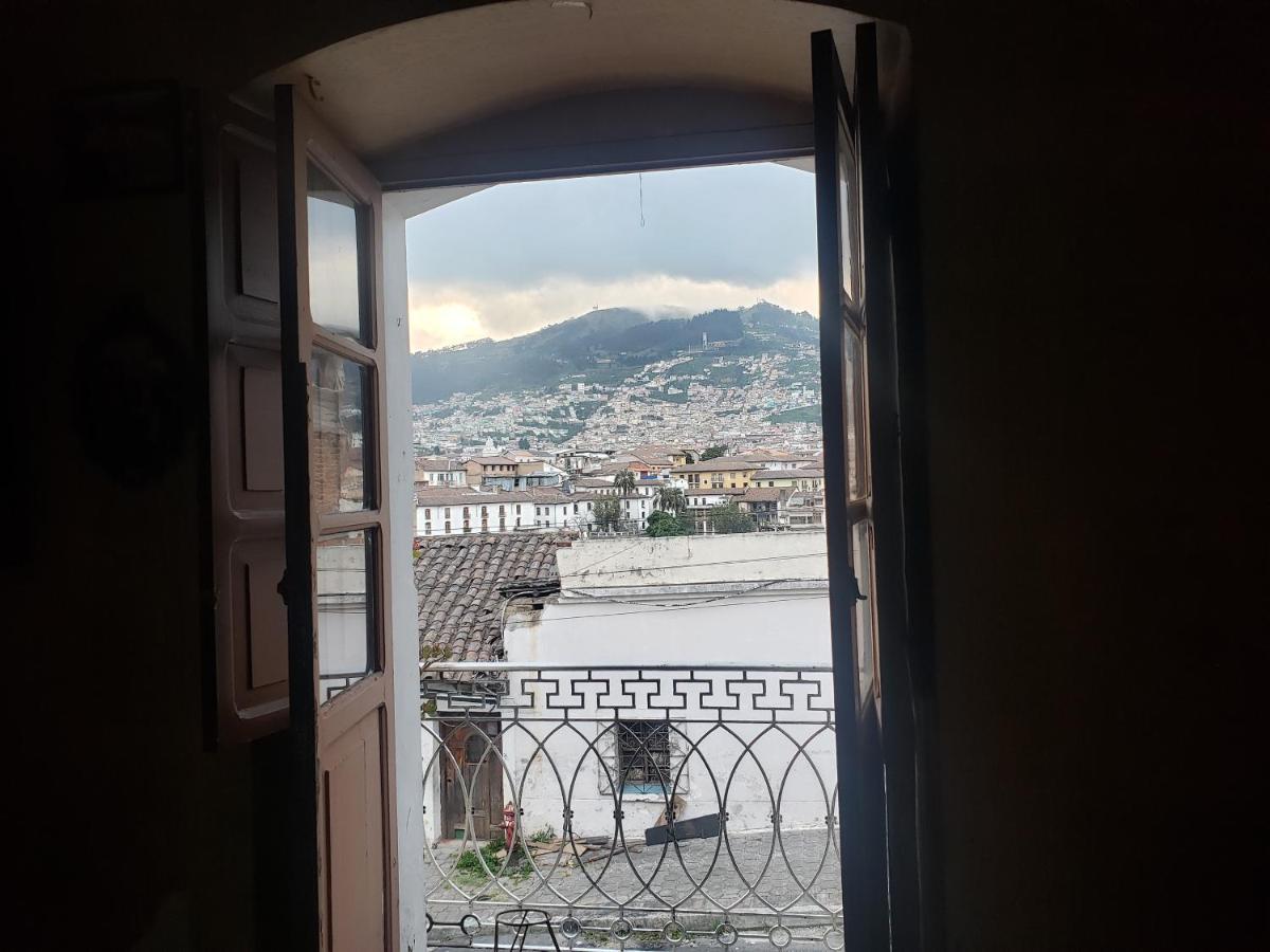 Casa Vieja Del Centro Historico Apartment Quito Exterior foto