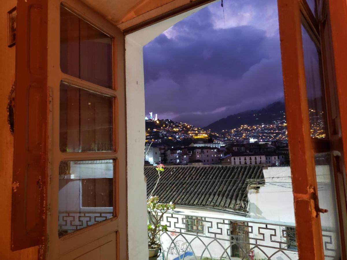 Casa Vieja Del Centro Historico Apartment Quito Exterior foto